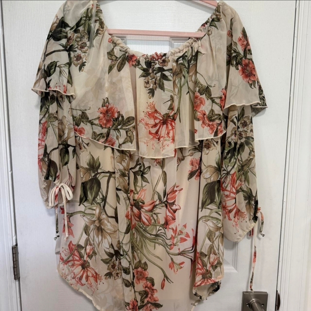 Janette Plus Cream Tan Flutter Sleeve Blouse
